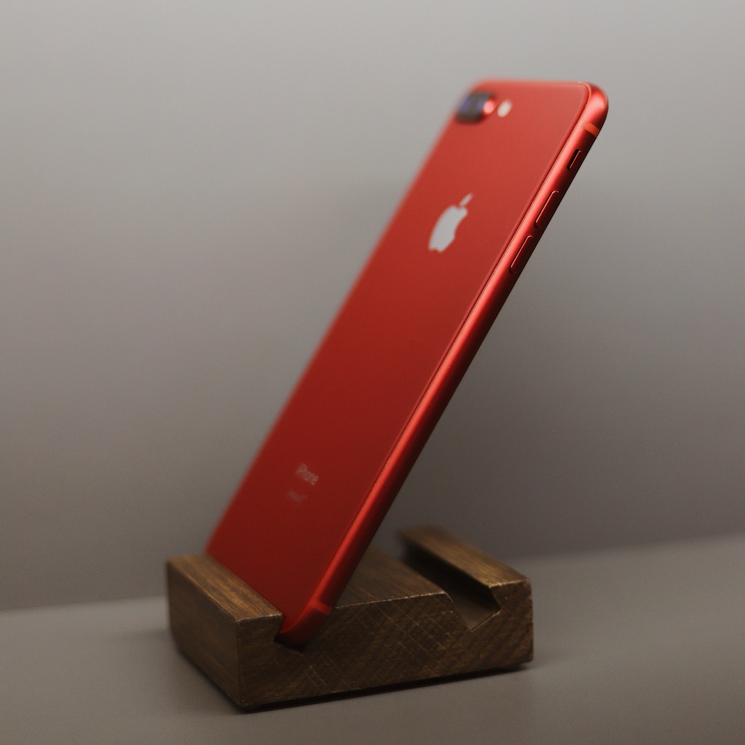 б/у iPhone 8 Plus 64GB, відмінний стан (Red)